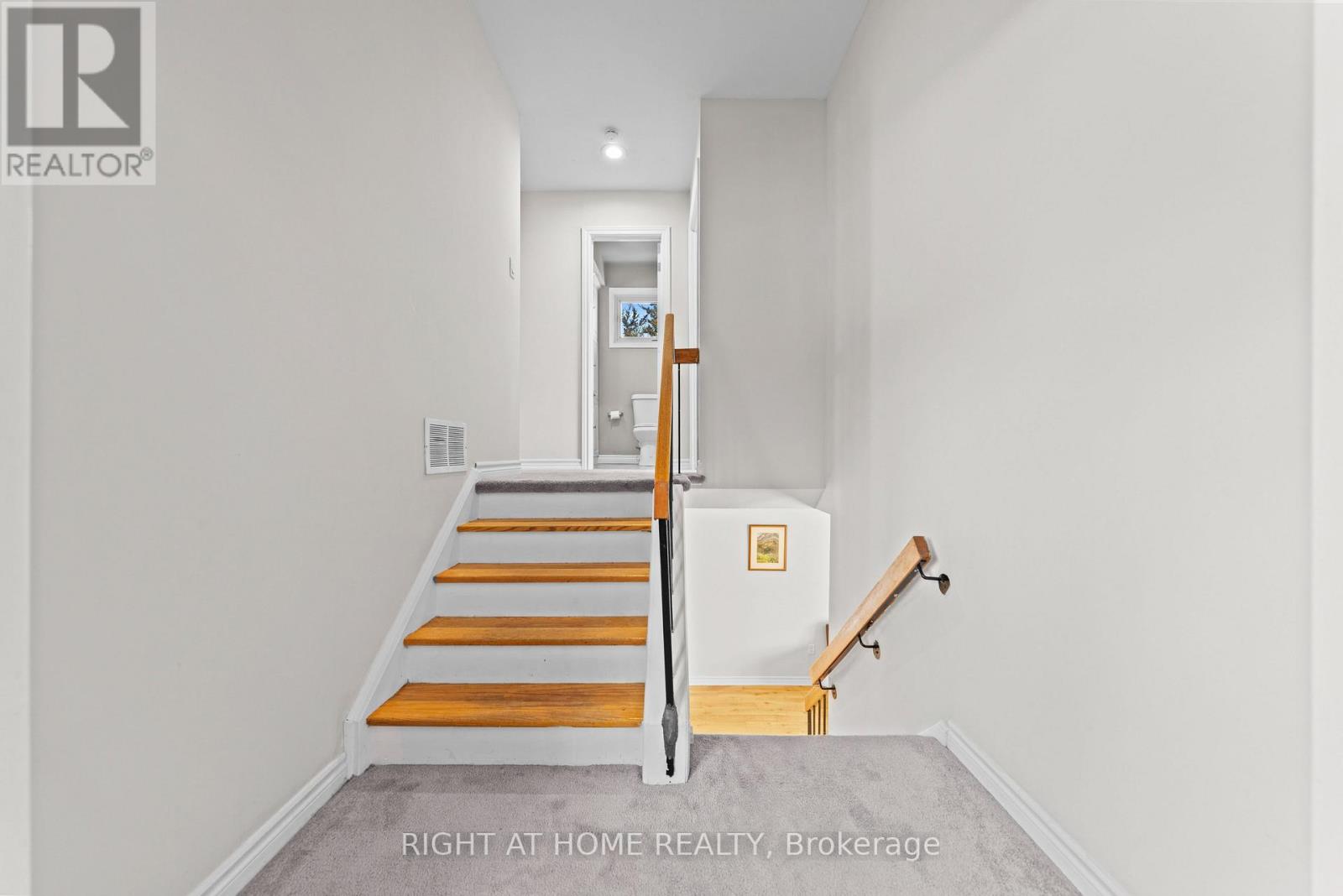 7027 Estoril Road, Mississauga, Ontario  L5N 1N3 - Photo 18 - W12914656