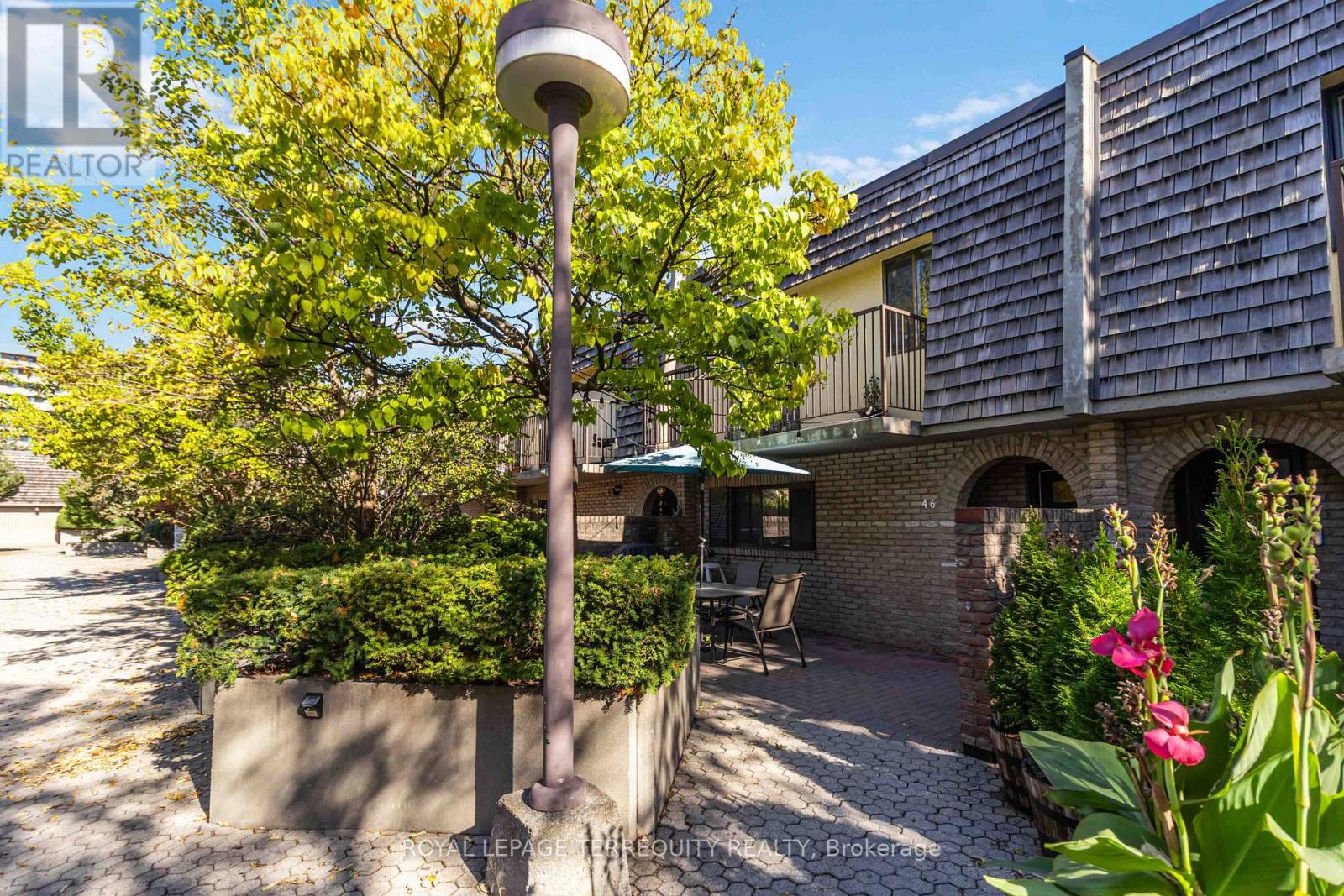 46 - 1250 Mississauga Valley Boulevard, Mississauga, Ontario  L5A 3R6 - Photo 3 - W12914670