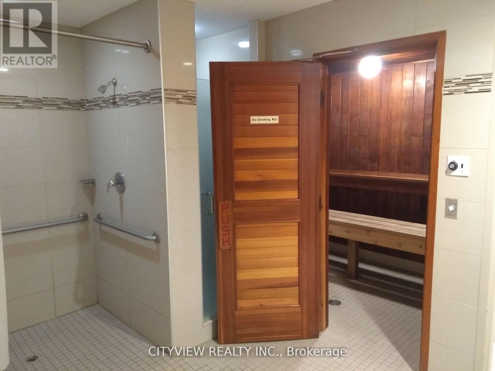 616 - 1001 Cedarglen Gate, Mississauga, Ontario  L5C 4R2 - Photo 21 - W12914678