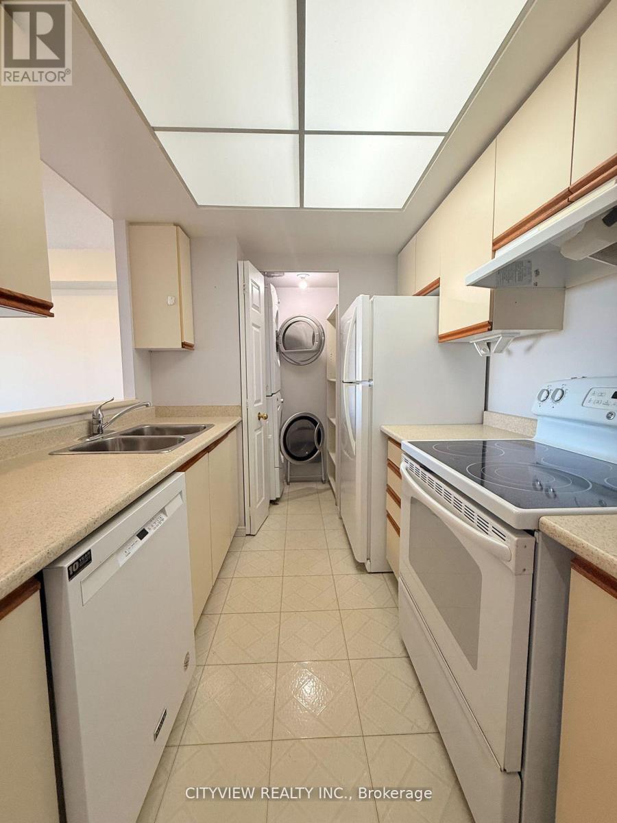 616 - 1001 Cedarglen Gate, Mississauga, Ontario  L5C 4R2 - Photo 8 - W12914678