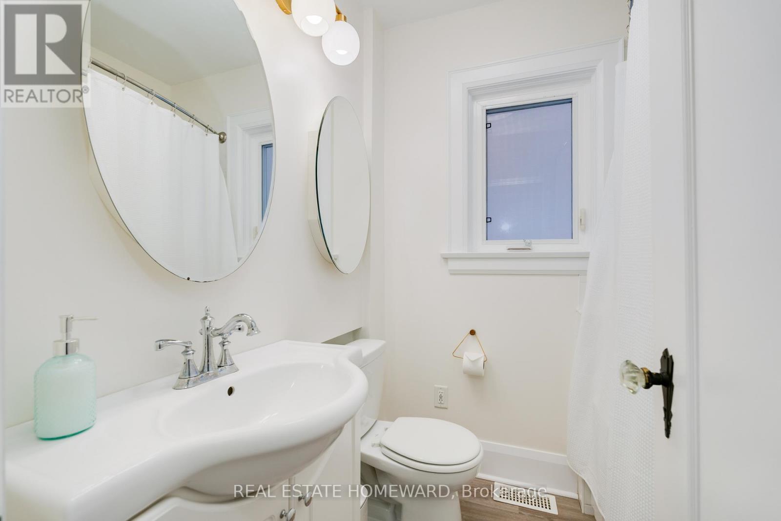 30 Ronald Avenue, Toronto, Ontario  M6E 4M6 - Photo 20 - W12914680