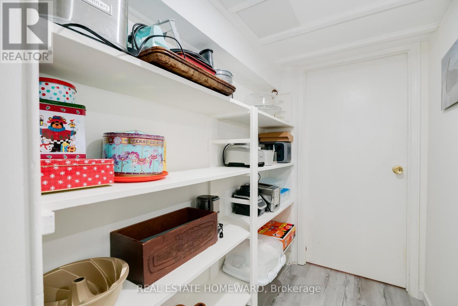 30 Ronald Avenue, Toronto, Ontario  M6E 4M6 - Photo 29 - W12914680