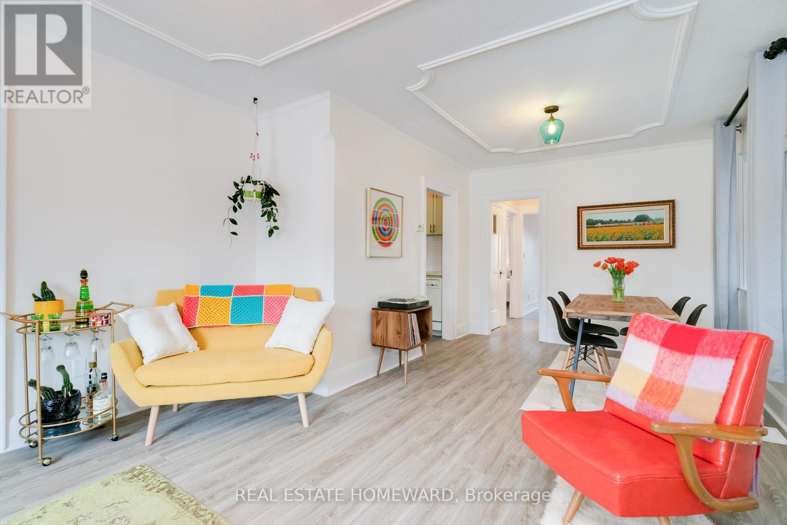 30 Ronald Avenue, Toronto, Ontario  M6E 4M6 - Photo 6 - W12914680