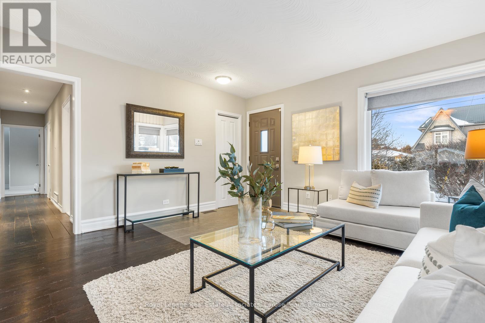 2176 Florian Road, Mississauga, Ontario  L5A 2M4 - Photo 7 - W12914724