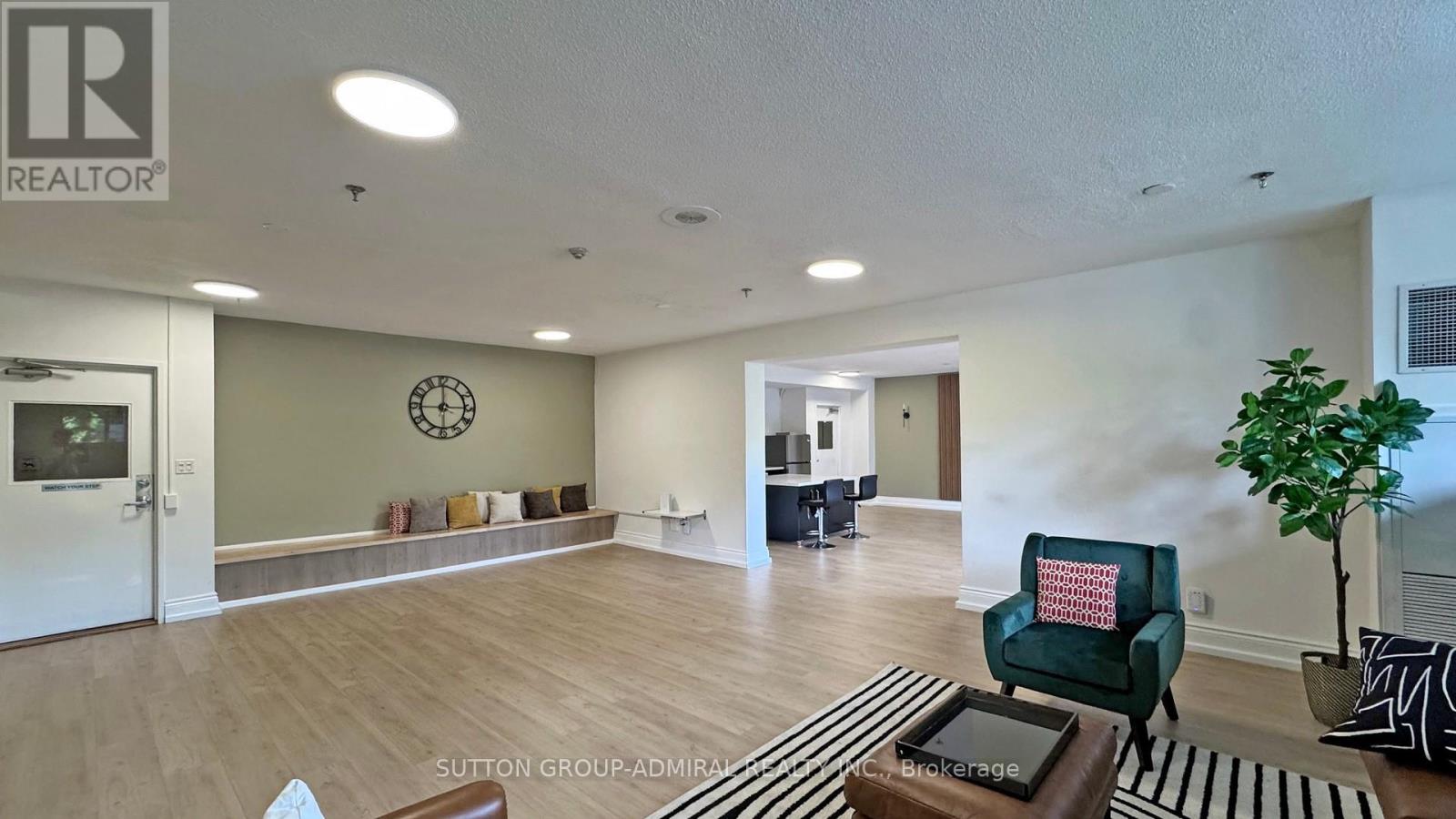 2402 - 85 Emmett Avenue, Toronto (Mount Dennis), Ontario  M6M 5A2 - Photo 35 - W12914758