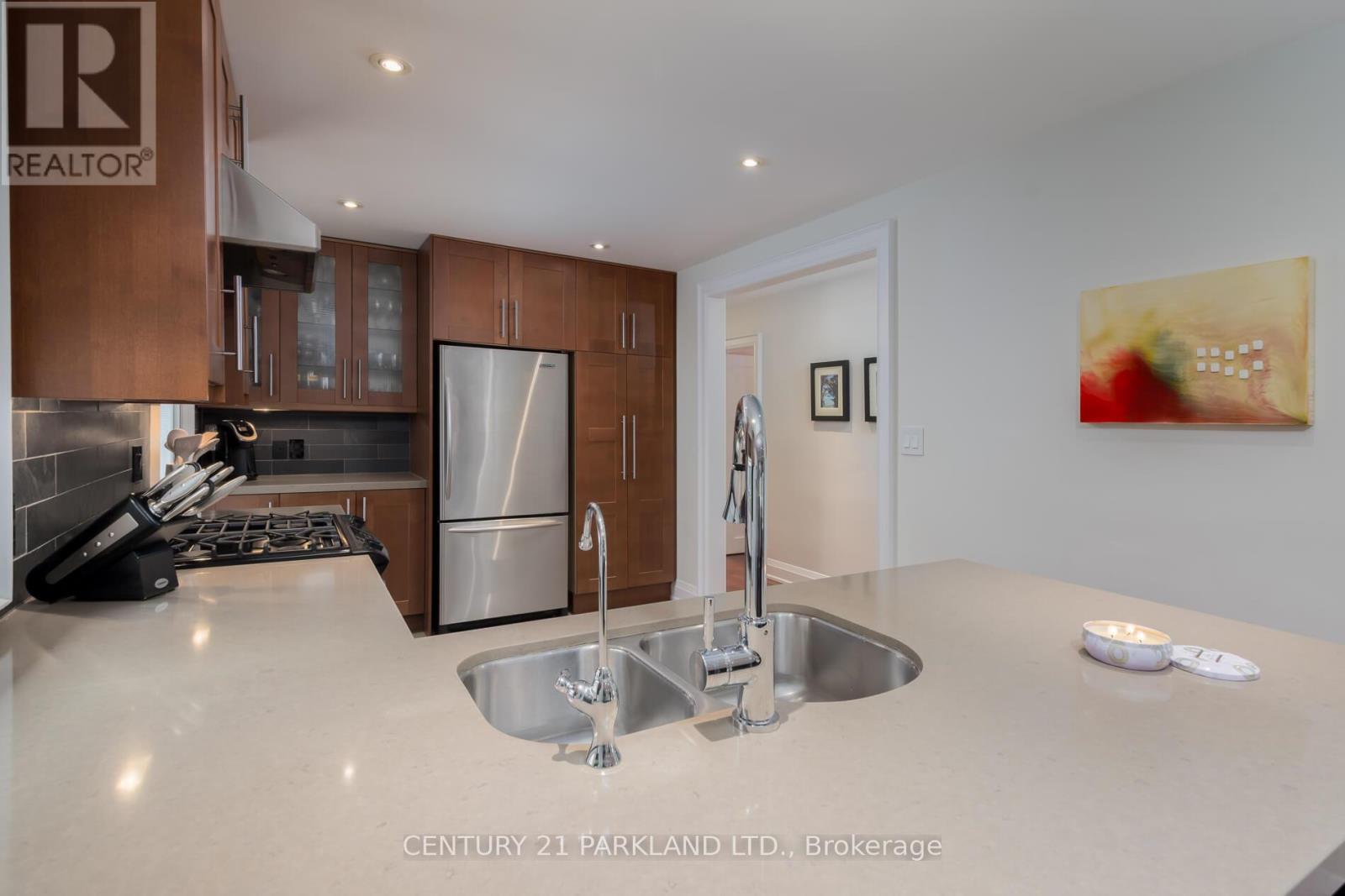 45 Deevale Road, Toronto, Ontario  M3M 1Z4 - Photo 12 - W12914776