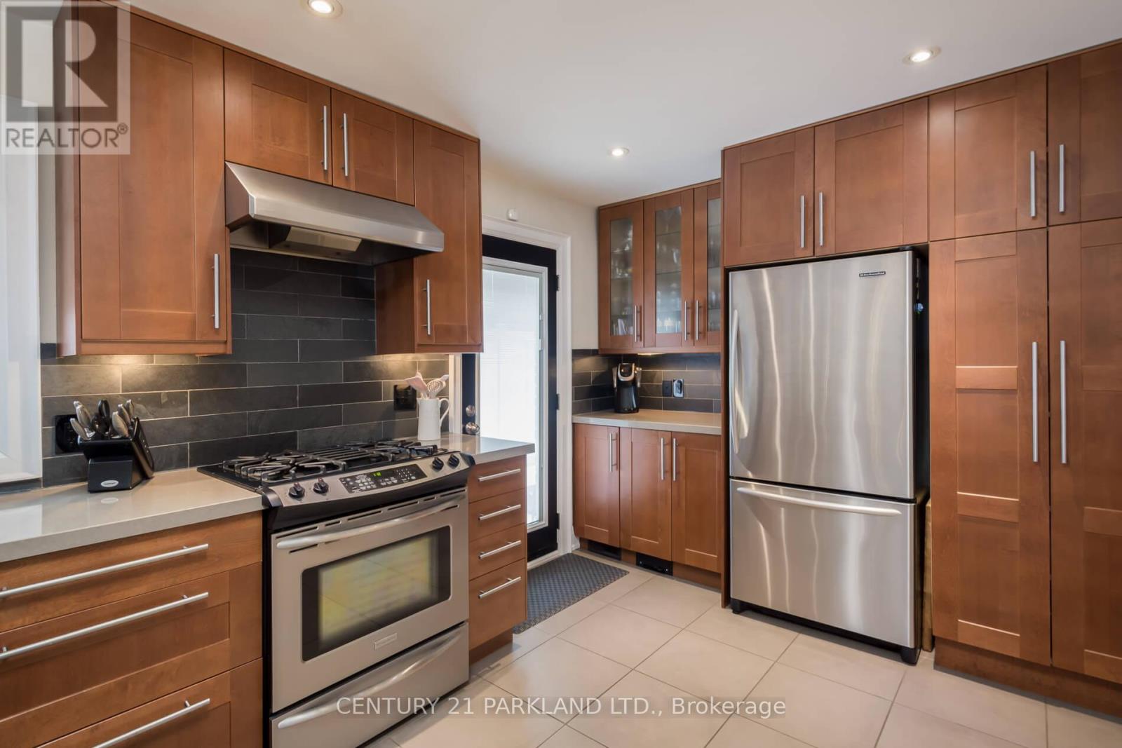 45 Deevale Road, Toronto, Ontario  M3M 1Z4 - Photo 14 - W12914776