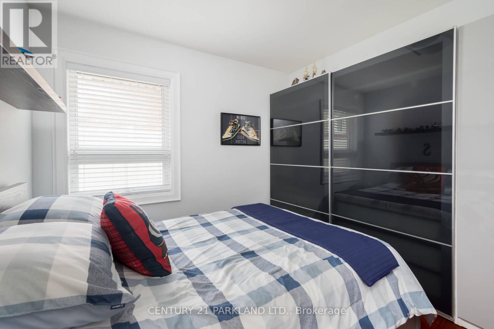 45 Deevale Road, Toronto, Ontario  M3M 1Z4 - Photo 18 - W12914776