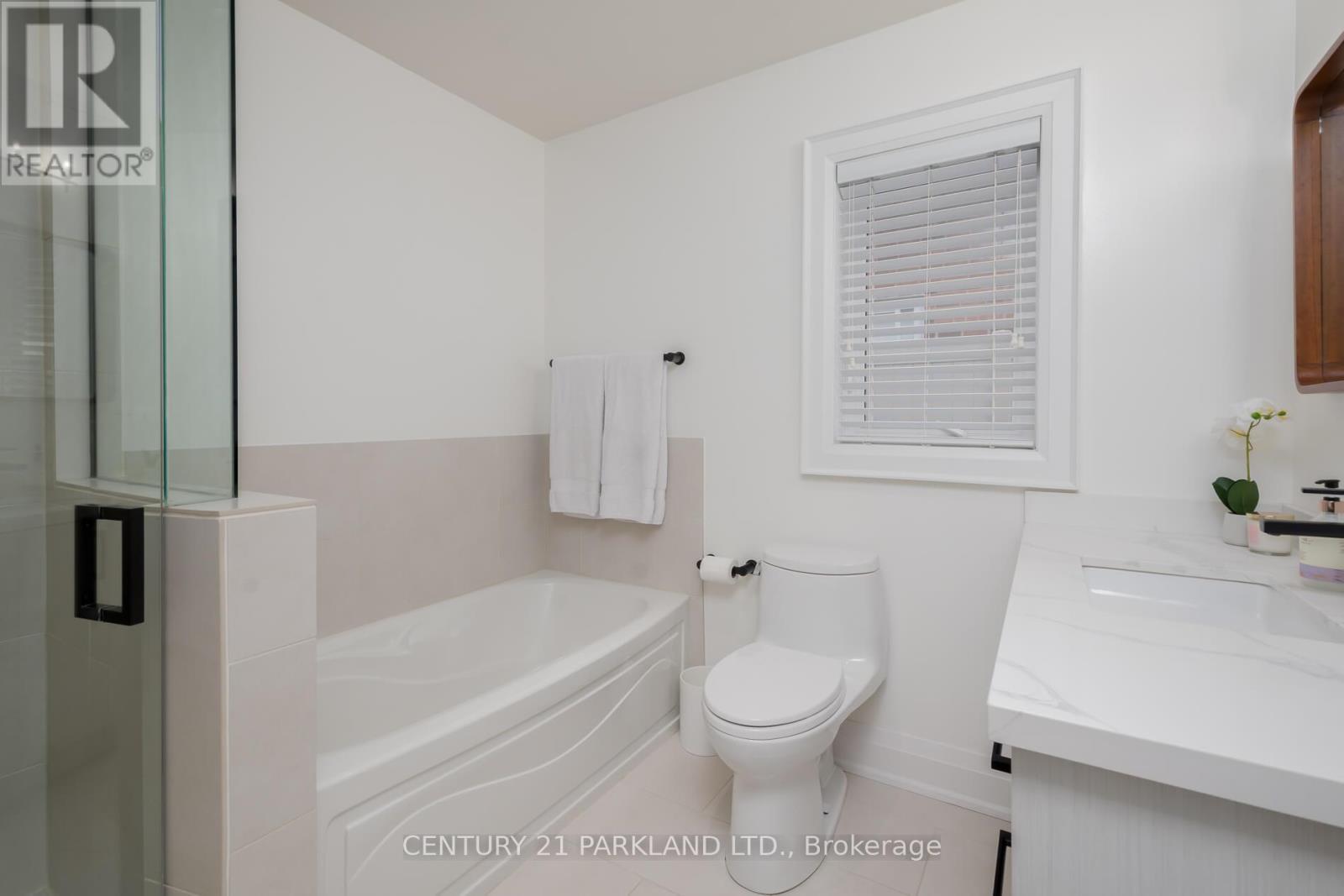 45 Deevale Road, Toronto, Ontario  M3M 1Z4 - Photo 20 - W12914776