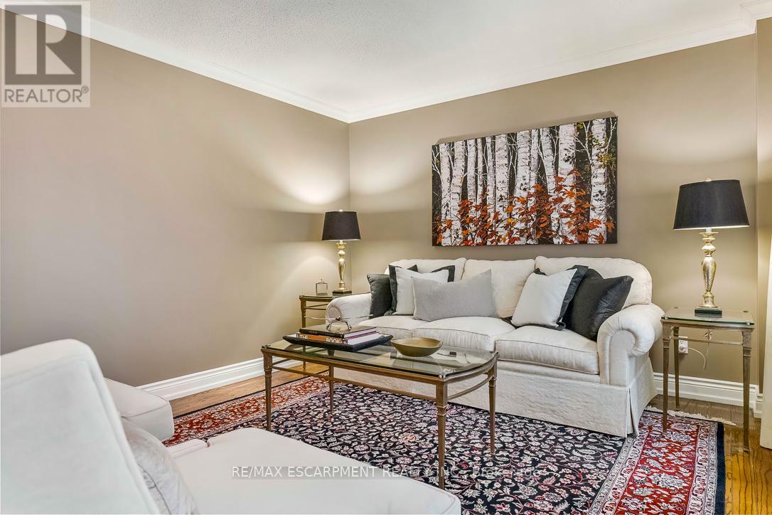 1085 Denfield Terrace, Oakville, Ontario  L6M 1Z8 - Photo 15 - W12914798