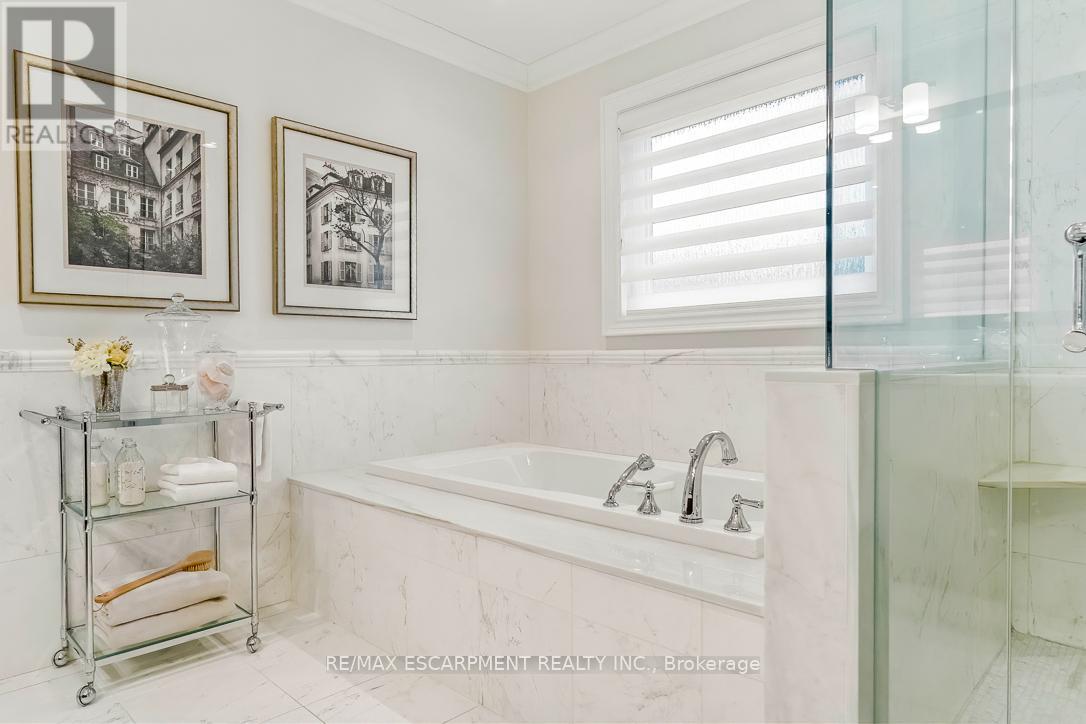 1085 Denfield Terrace, Oakville, Ontario  L6M 1Z8 - Photo 26 - W12914798