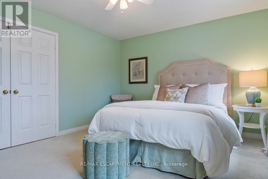 1085 Denfield Terrace, Oakville, Ontario  L6M 1Z8 - Photo 28 - W12914798