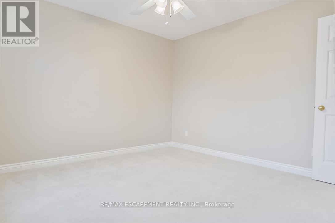 1085 Denfield Terrace, Oakville, Ontario  L6M 1Z8 - Photo 33 - W12914798