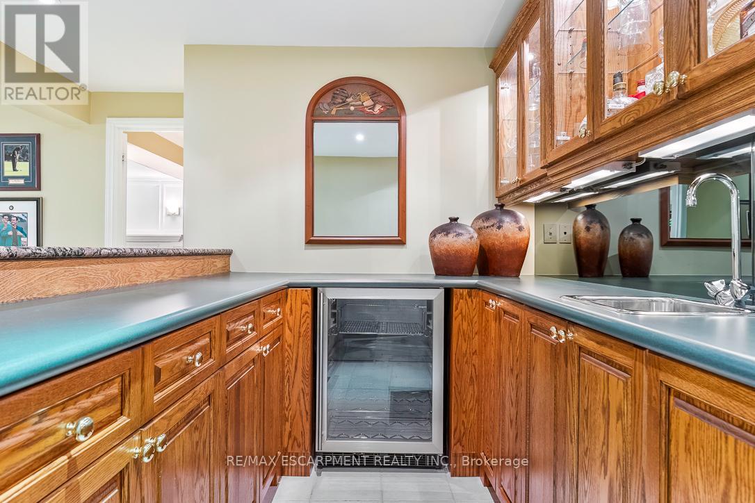 1085 Denfield Terrace, Oakville, Ontario  L6M 1Z8 - Photo 38 - W12914798