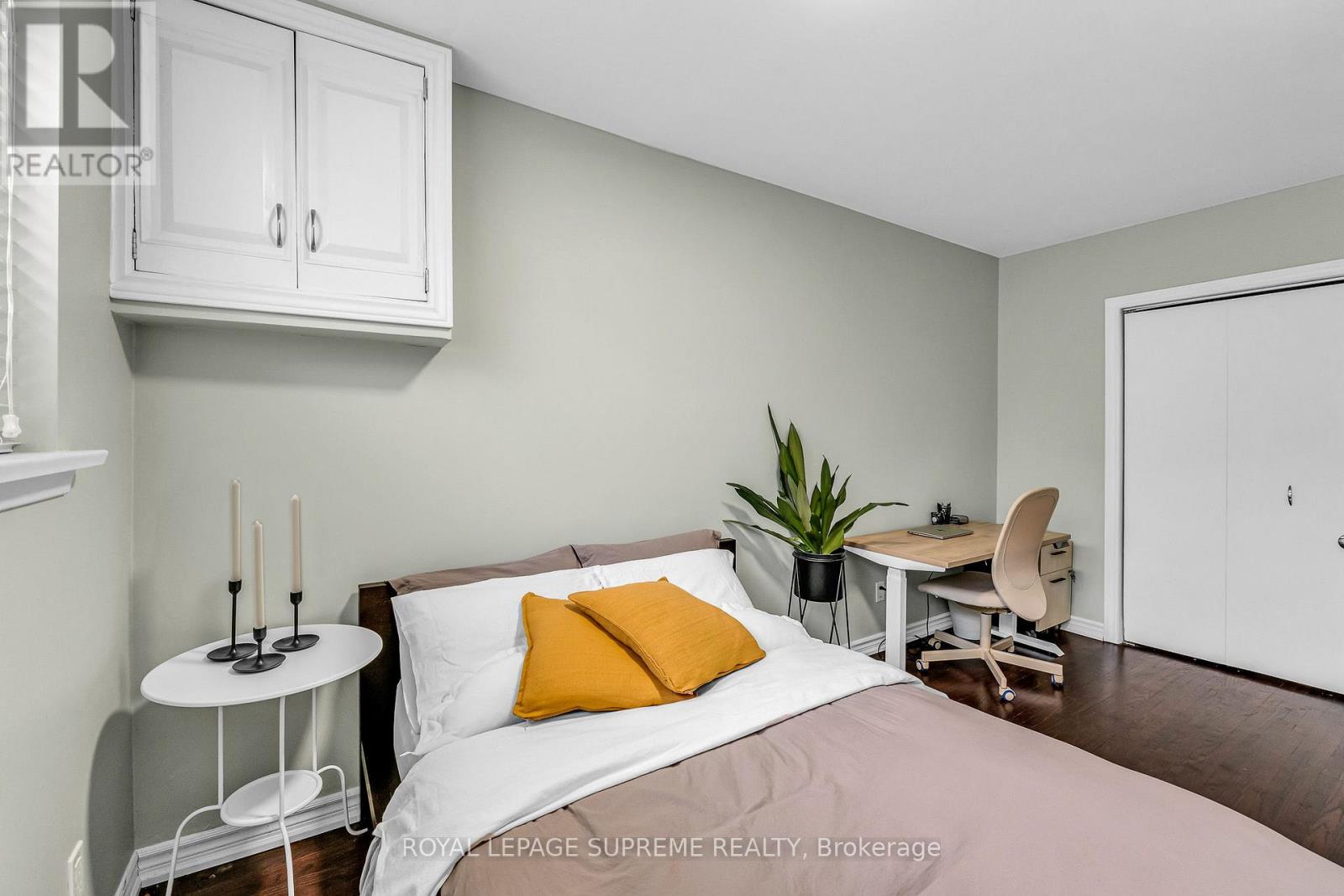 2391 Padstow Crescent, Mississauga, Ontario  L5J 2G2 - Photo 17 - W12914812