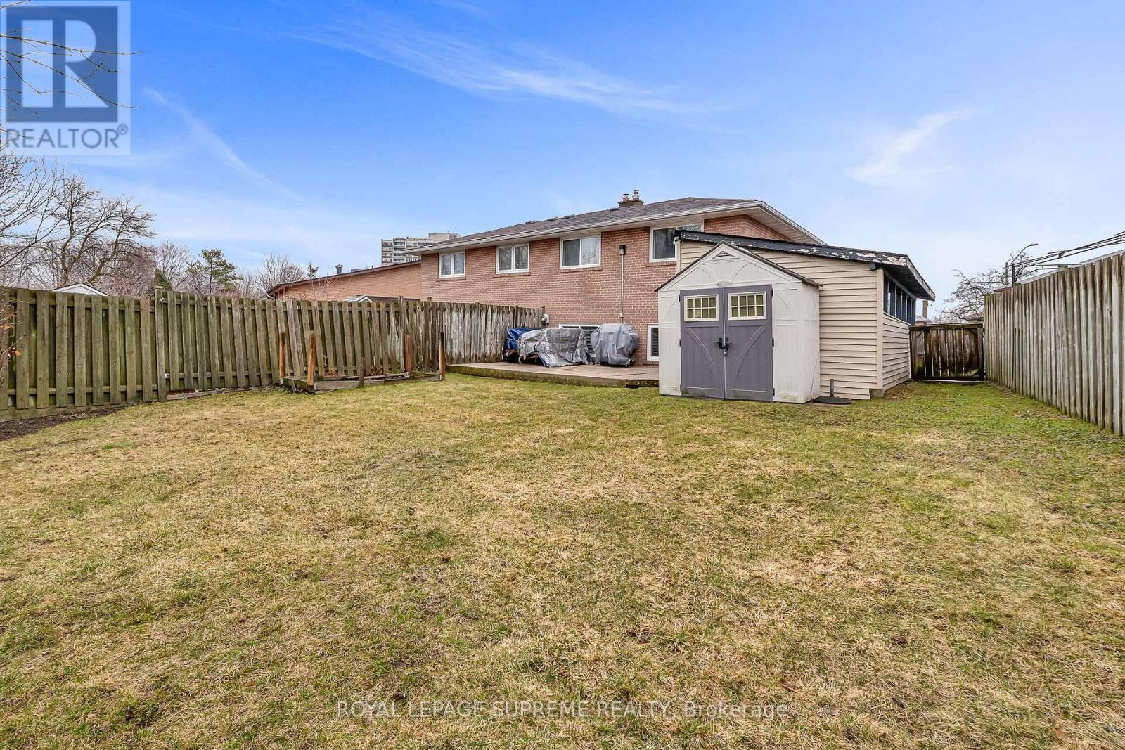 2391 Padstow Crescent, Mississauga, Ontario  L5J 2G2 - Photo 28 - W12914812