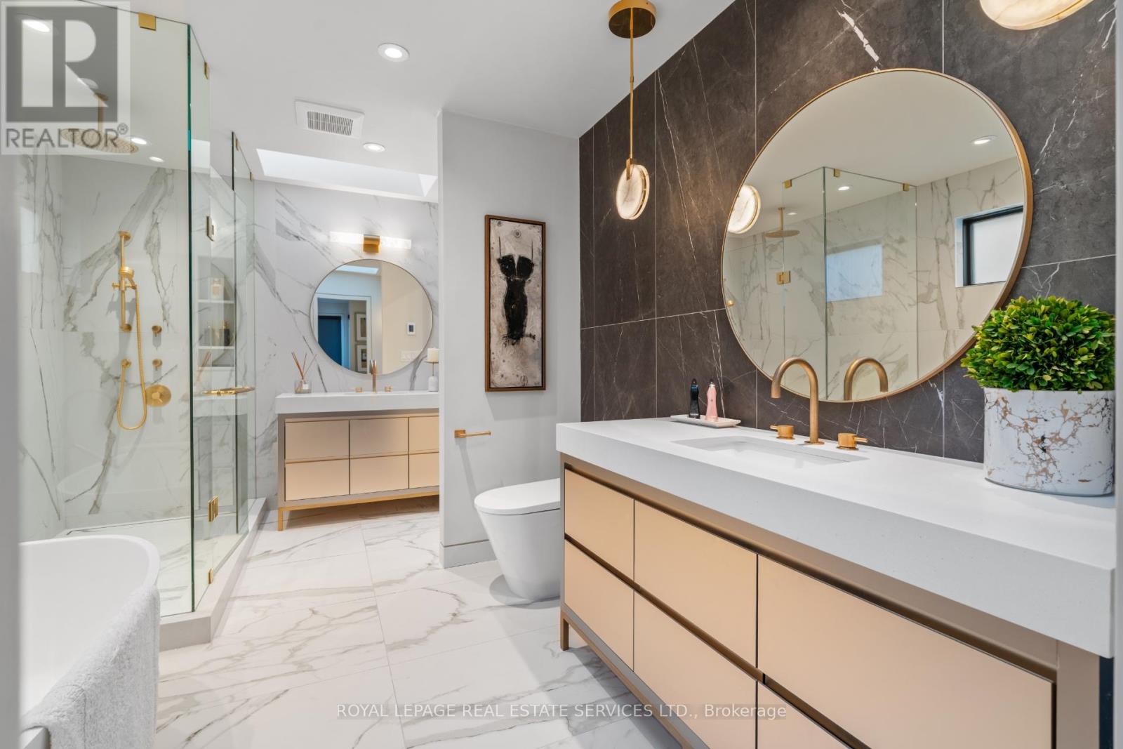 41 Highgate Road, Toronto, Ontario  M8X 2B4 - Photo 22 - W12914818