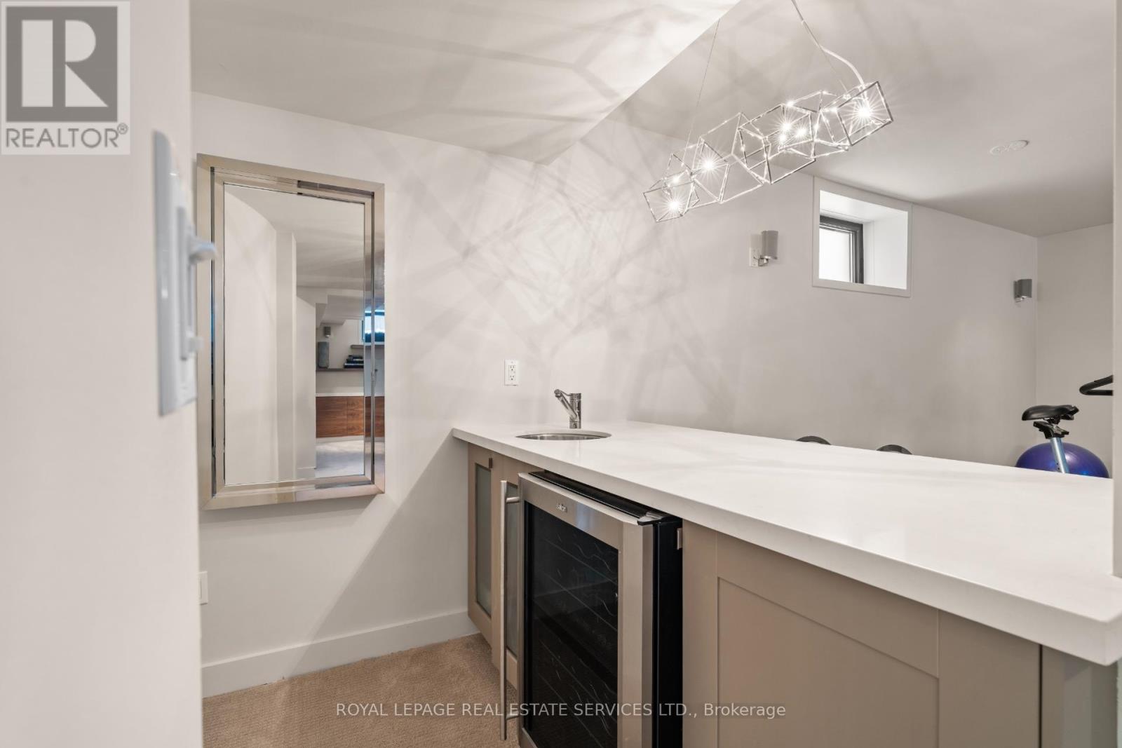 41 Highgate Road, Toronto, Ontario  M8X 2B4 - Photo 32 - W12914818