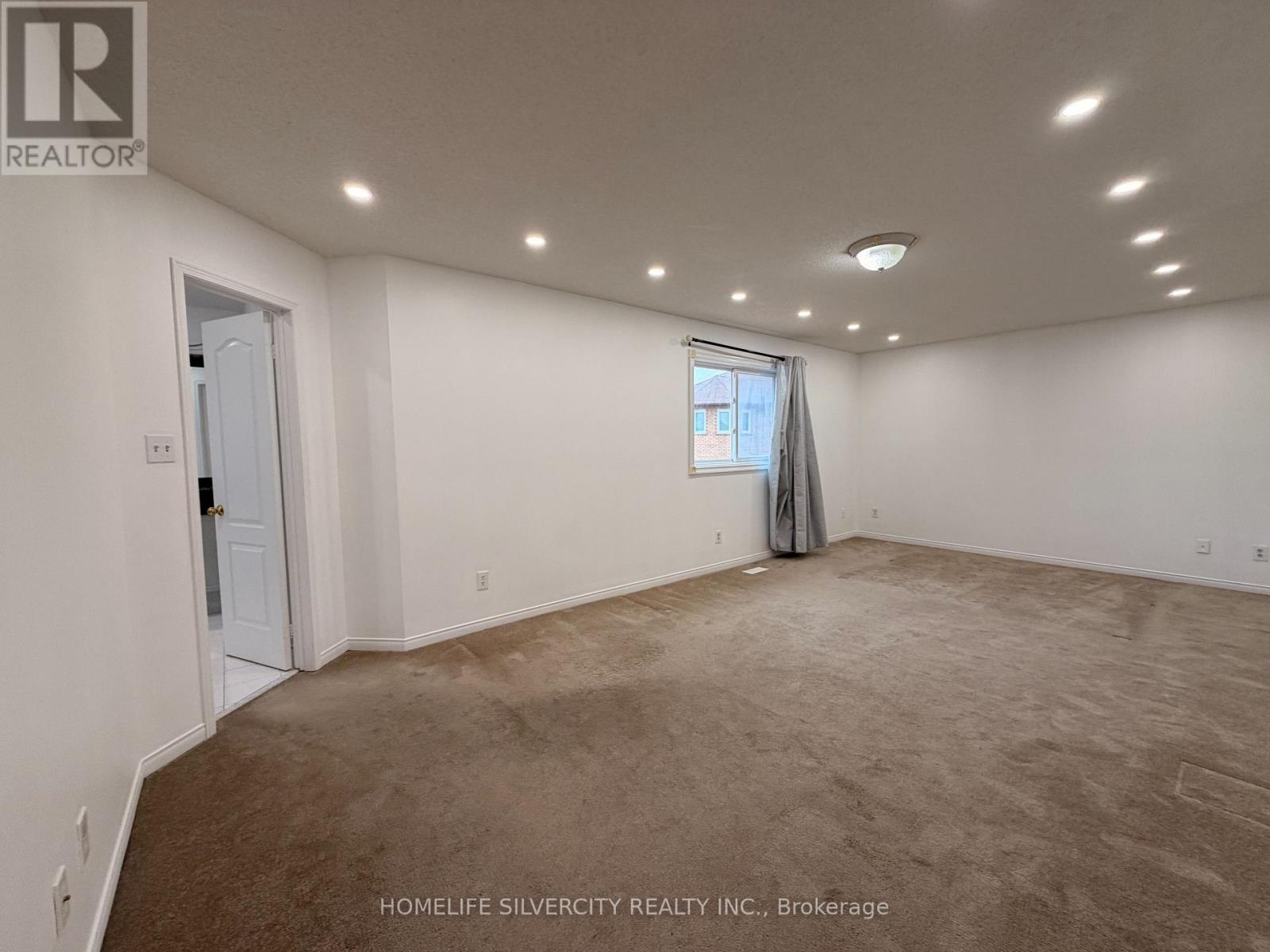 5 Blue Oak Avenue, Brampton, Ontario  L6R 1C1 - Photo 20 - W12914844