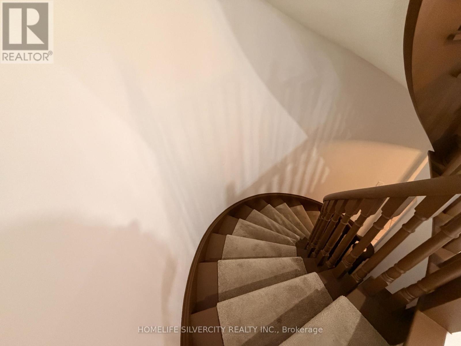 5 Blue Oak Avenue, Brampton, Ontario  L6R 1C1 - Photo 31 - W12914844