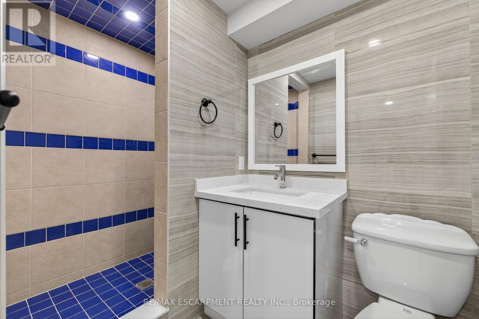 153 - 2050 Upper Middle Road, Burlington, Ontario  L7P 3R9 - Photo 36 - W12914850