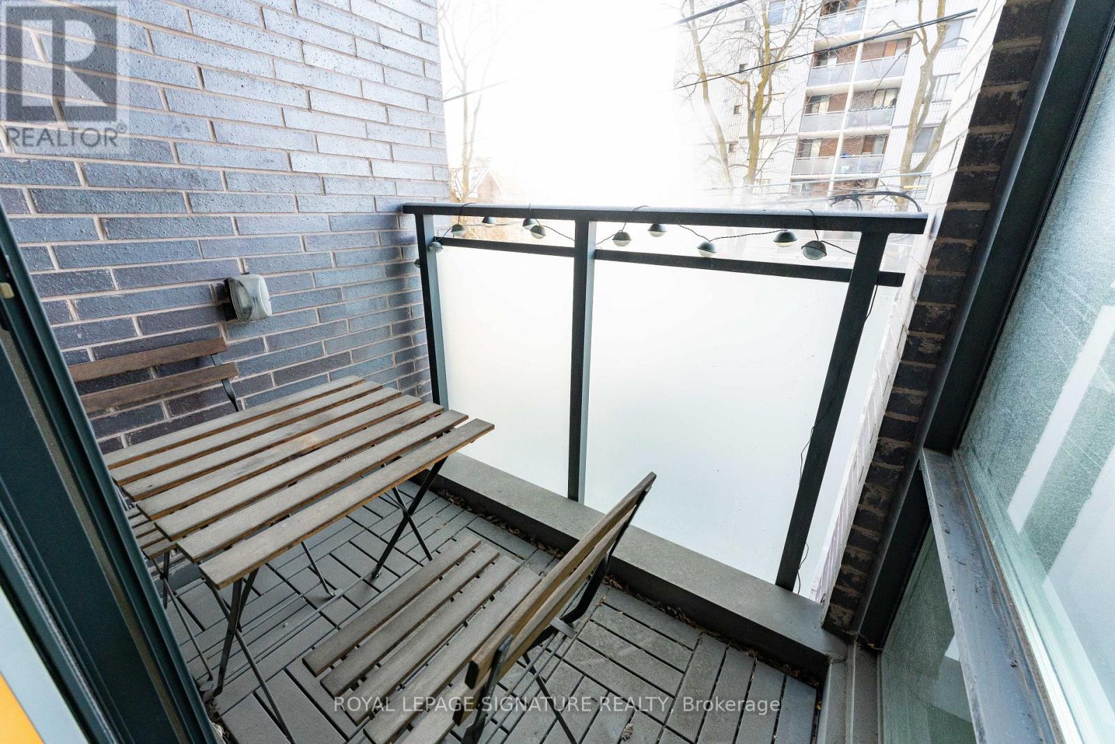 219 - 38 Howard Park Avenue, Toronto, Ontario  M6R 0A7 - Photo 21 - W12914860