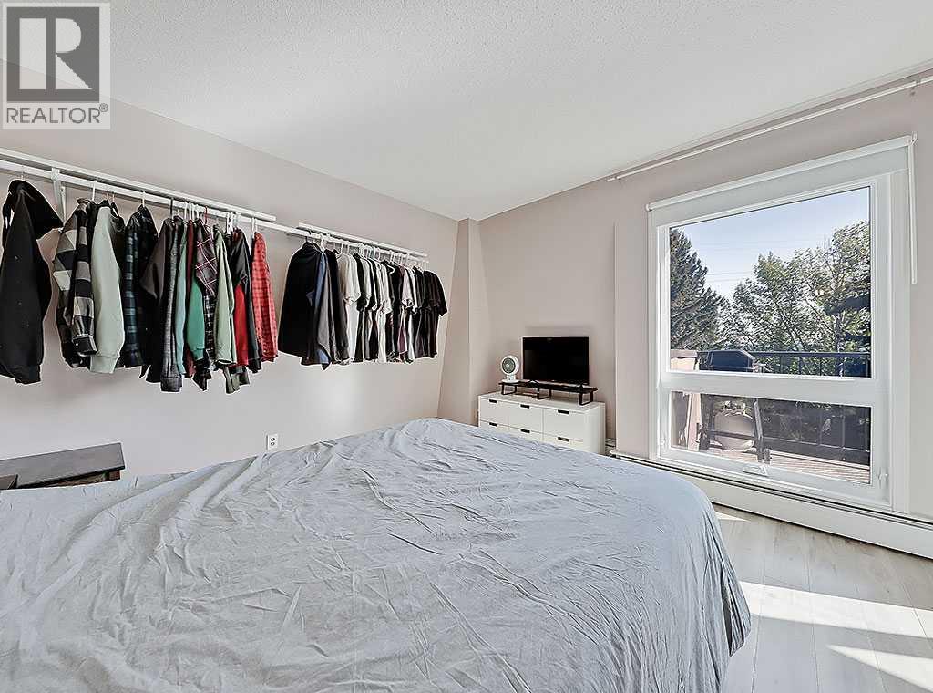 302, 332 Cedar Crescent SW, Calgary, Alberta  T3C 2Y8 - Photo 15 - A2295820