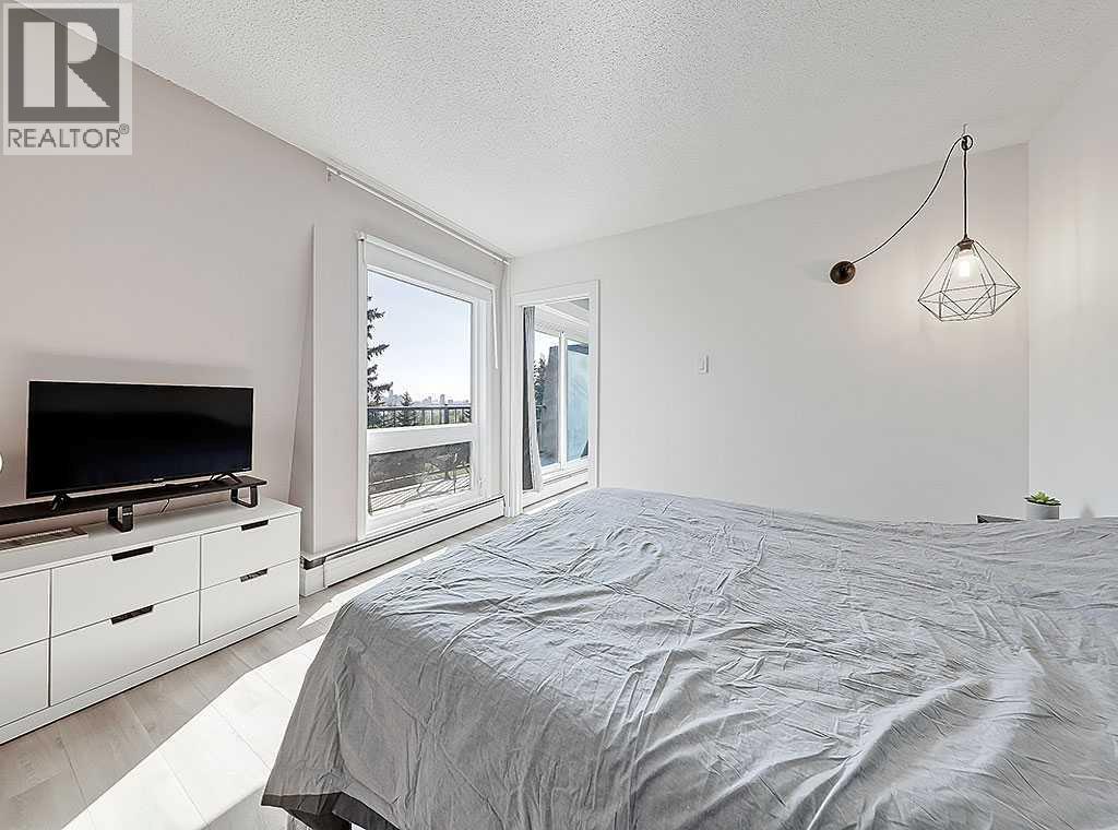 302, 332 Cedar Crescent SW, Calgary, Alberta  T3C 2Y8 - Photo 16 - A2295820