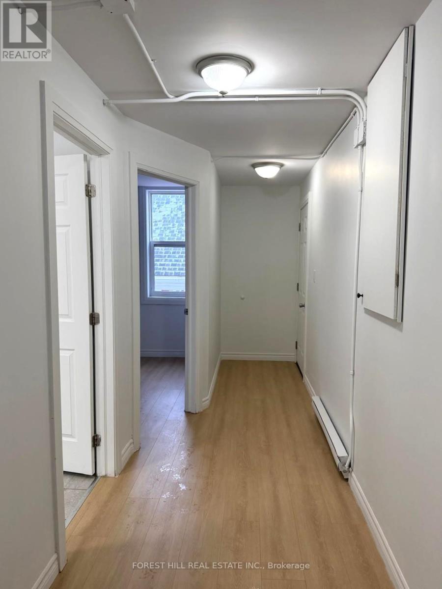 2 - 9 Eby Street, Kitchener, Ontario  N2G 3K6 - Photo 7 - X12914618