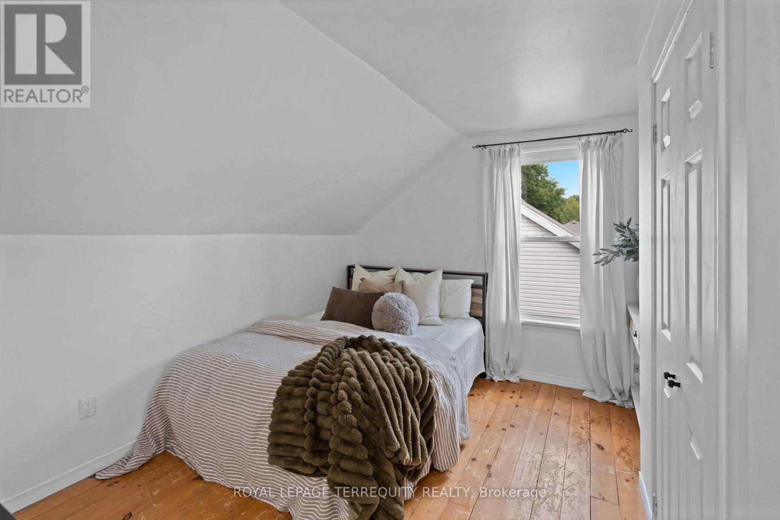 44 Young Street, Port Hope, Ontario  L1A 1M6 - Photo 17 - X12914652