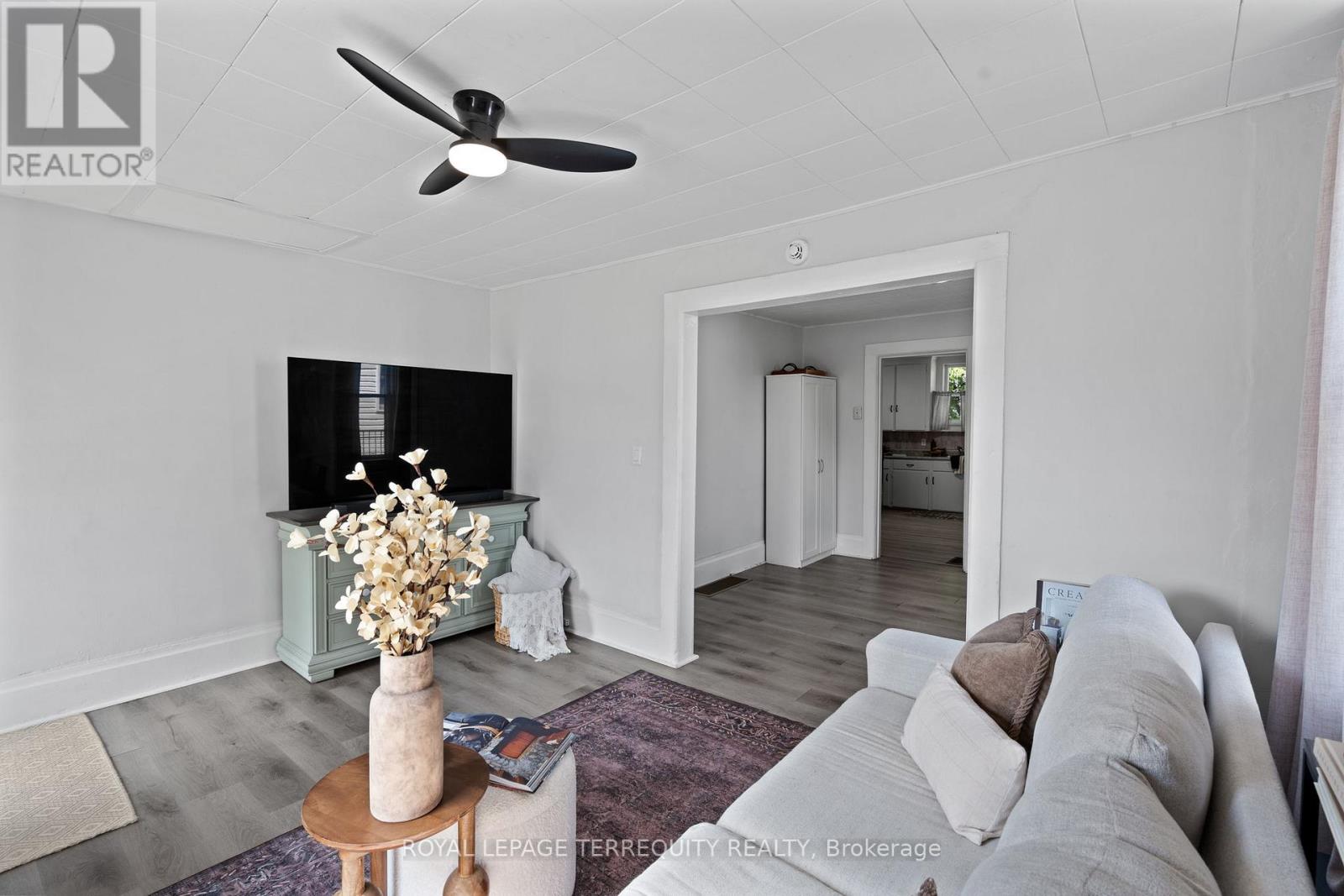 44 Young Street, Port Hope, Ontario  L1A 1M6 - Photo 7 - X12914652