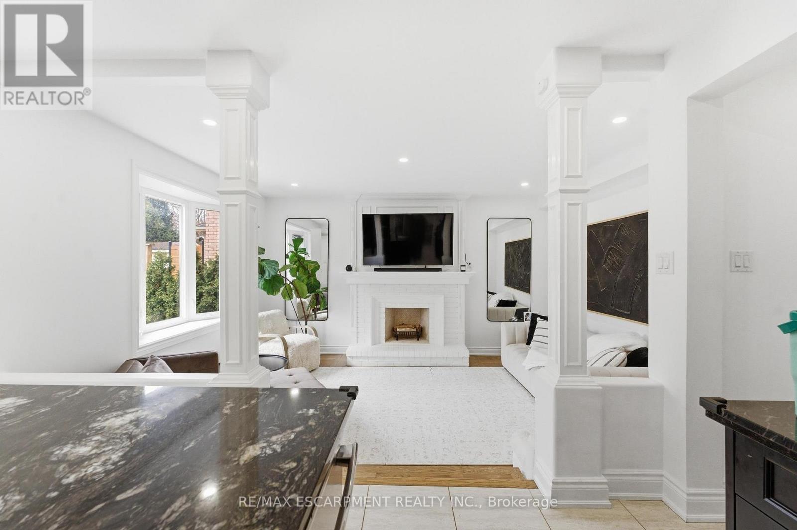 138 Miller Drive, Hamilton, Ontario  L9G 4W4 - Photo 17 - X12914668