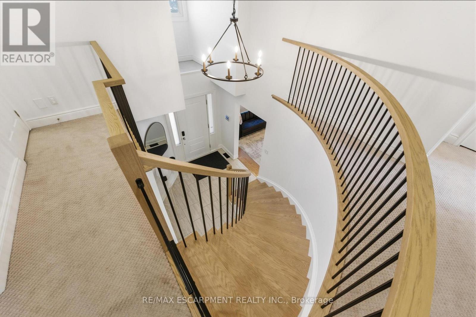 138 Miller Drive, Hamilton, Ontario  L9G 4W4 - Photo 22 - X12914668