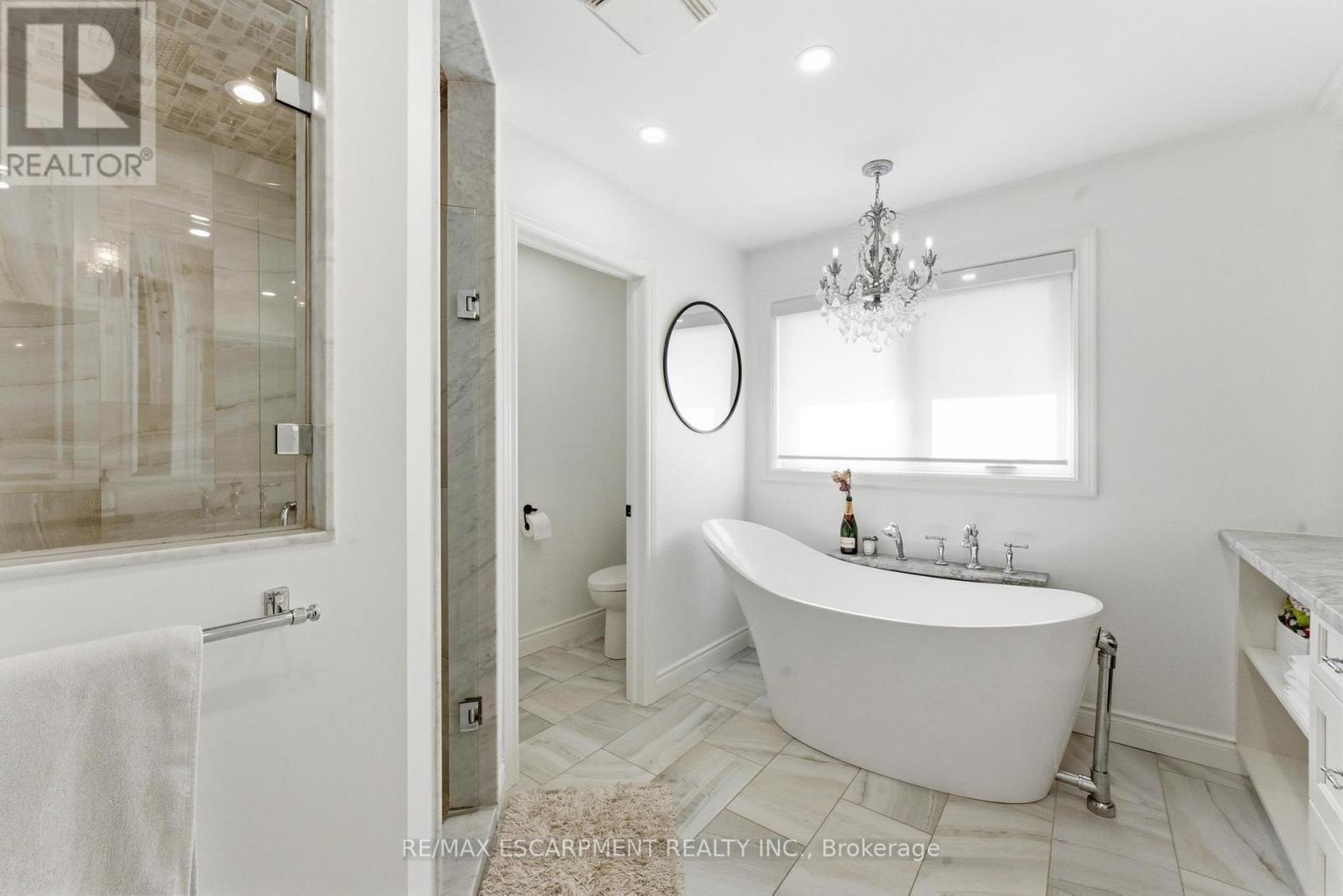 138 Miller Drive, Hamilton, Ontario  L9G 4W4 - Photo 27 - X12914668