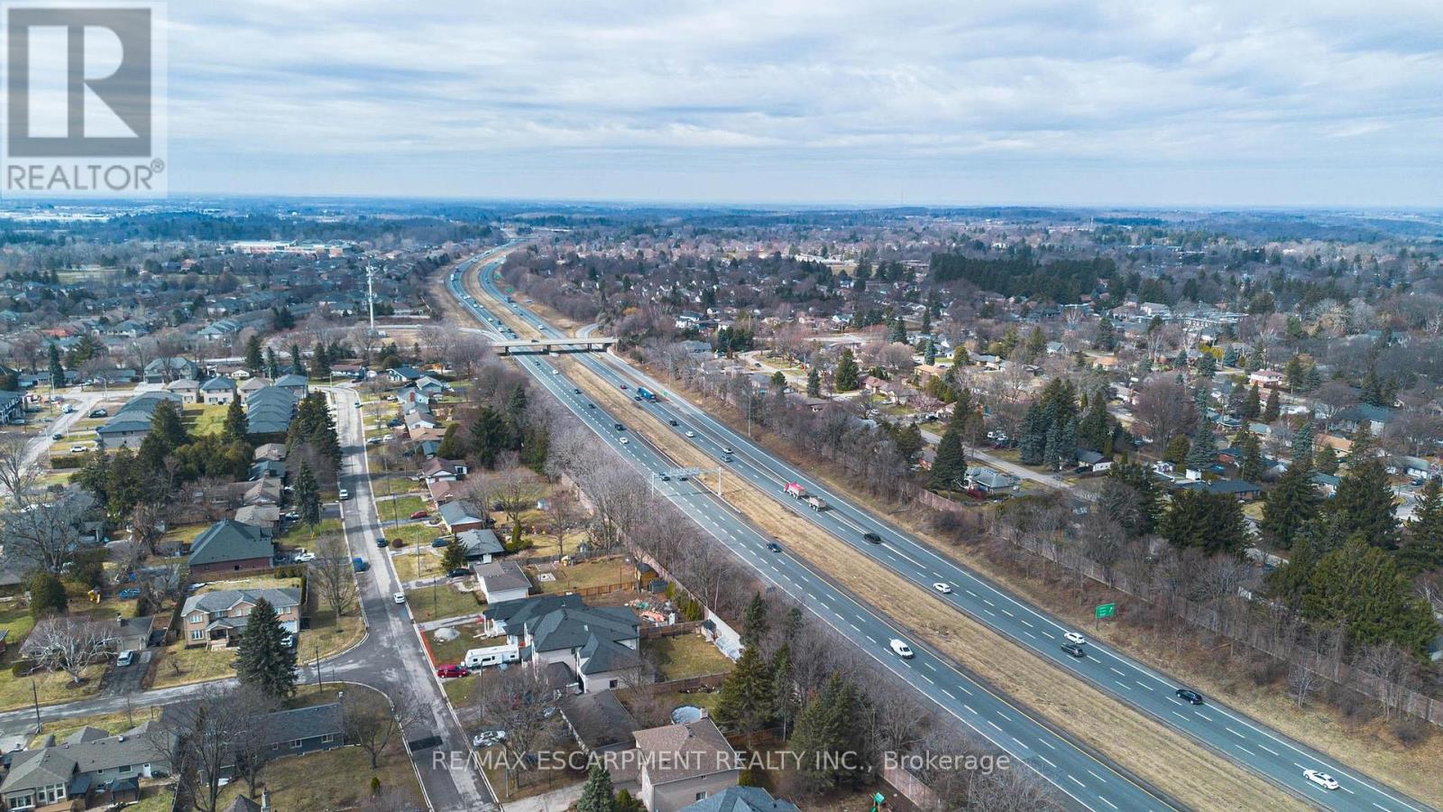 138 Miller Drive, Hamilton, Ontario  L9G 4W4 - Photo 47 - X12914668