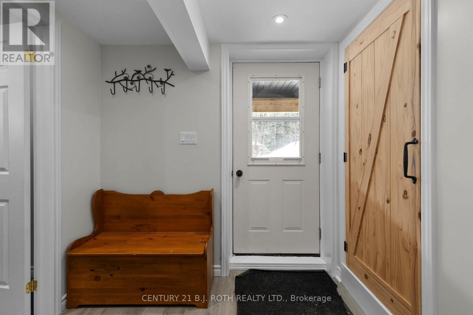 1040 Arthur Schulz Road, Gravenhurst, Ontario  P0E 1G0 - Photo 17 - X12914870