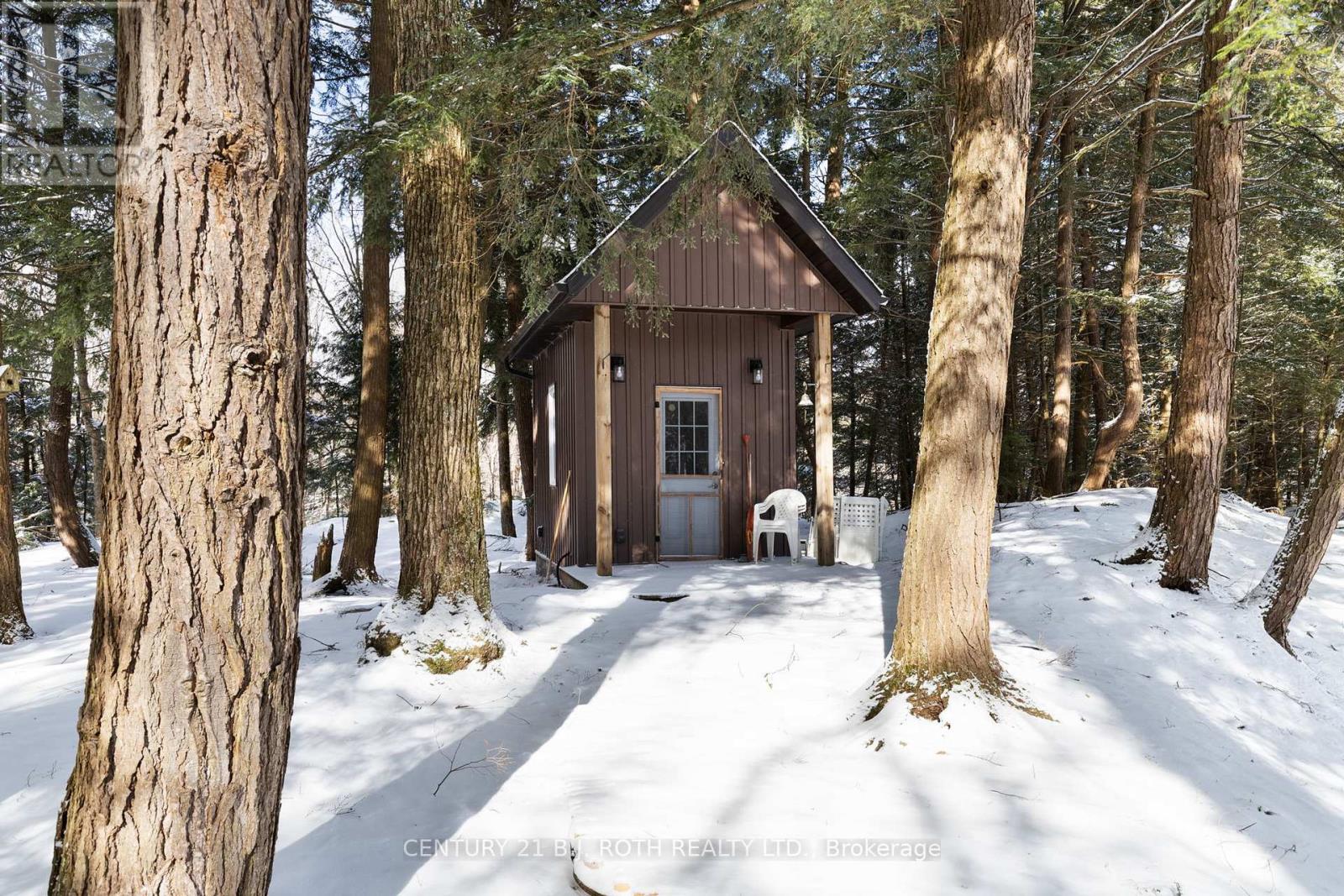 1040 Arthur Schulz Road, Gravenhurst, Ontario  P0E 1G0 - Photo 19 - X12914870