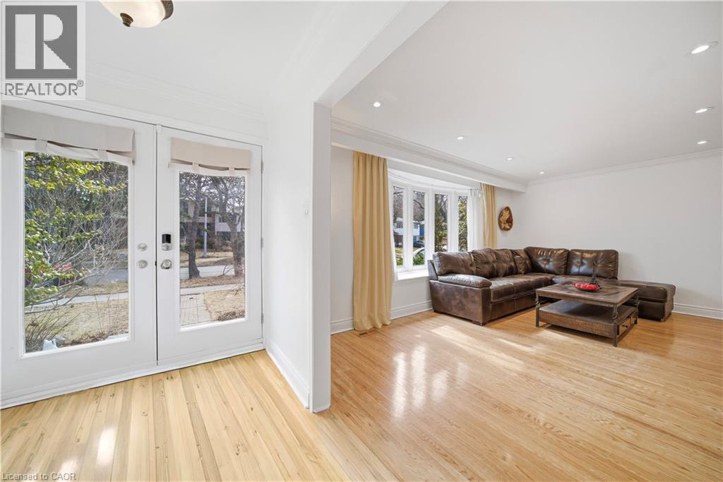 481 Anthony Drive, Oakville, Ontario  L6J 2K6 - Photo 3 - 40814580