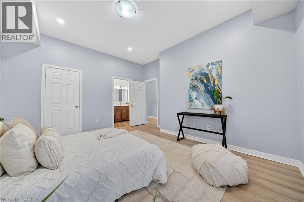 60 Natalia Avenue Unit# 4, Mount Hope, Ontario L0R 1W0 - Photo 11 - 40814454