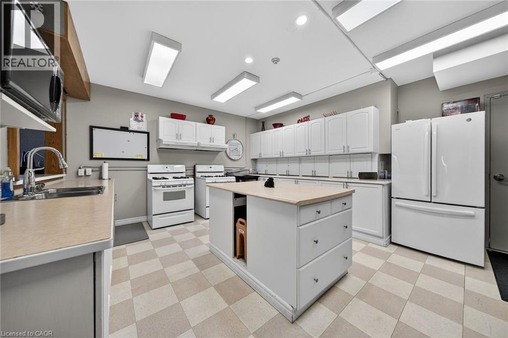 60 Natalia Avenue Unit# 4, Mount Hope, Ontario L0R 1W0 - Photo 37 - 40814454