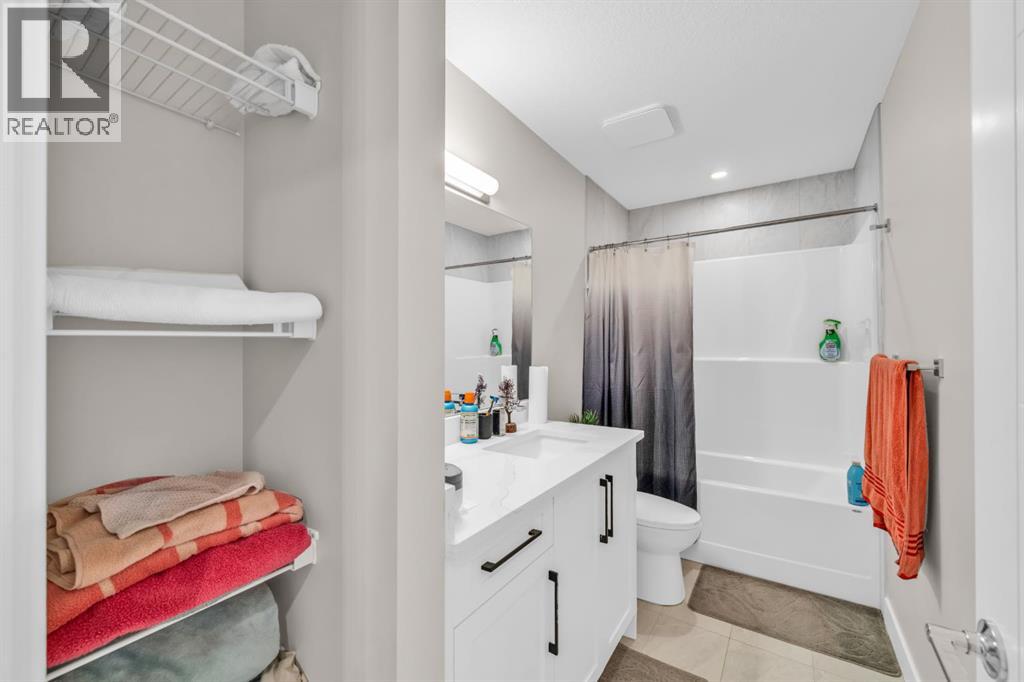 163 Sandpiper Bend, Chestermere, Alberta  T1X 2S8 - Photo 29 - A2295514