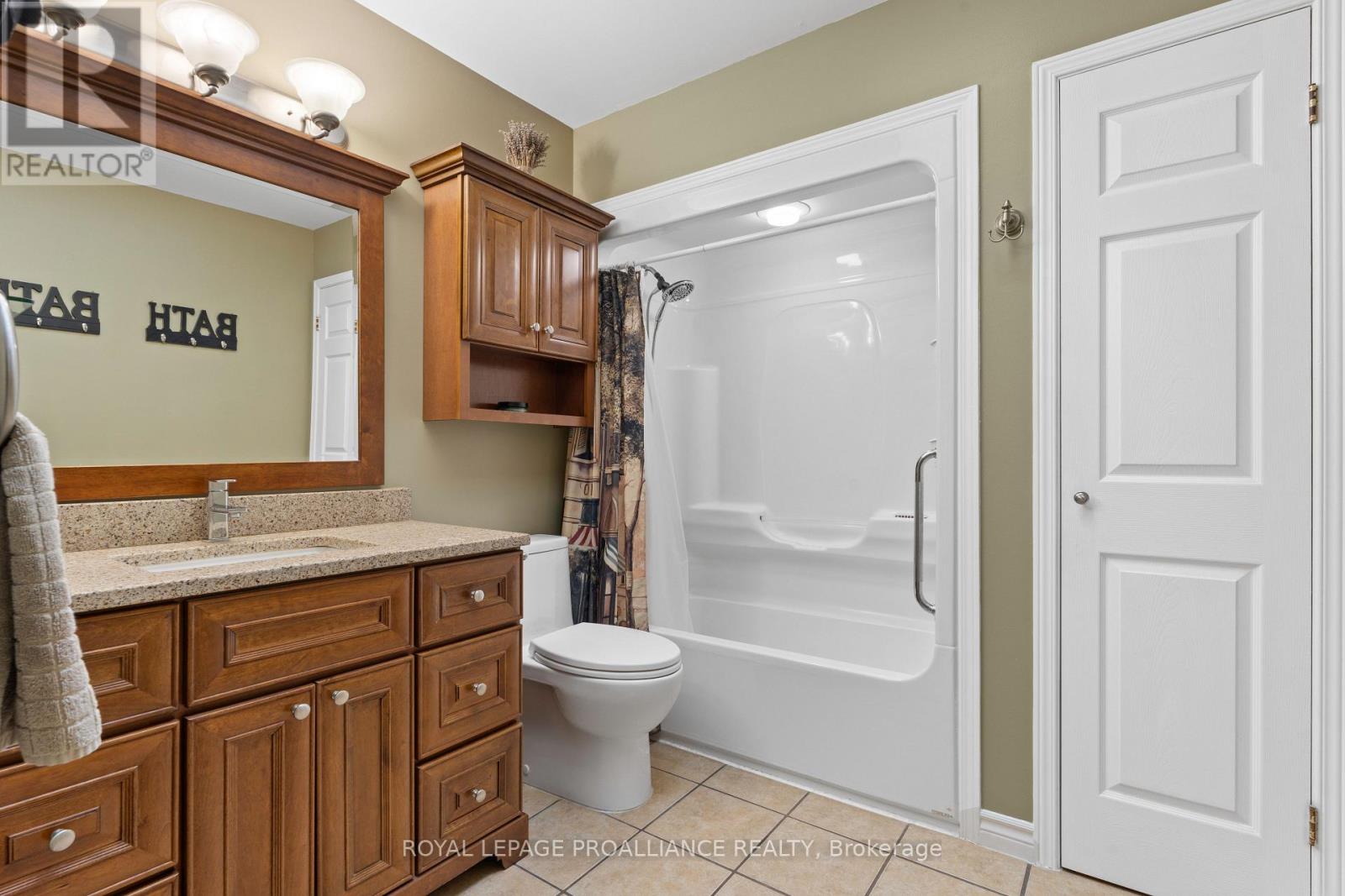 72 Glenburnie Road, Quinte West, Ontario  K8V 5P4 - Photo 18 - X12915016