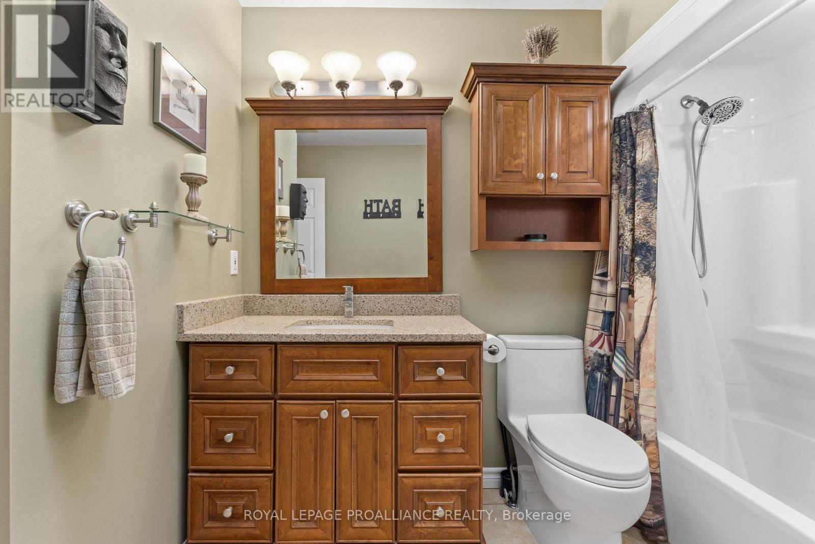 72 Glenburnie Road, Quinte West, Ontario  K8V 5P4 - Photo 19 - X12915016