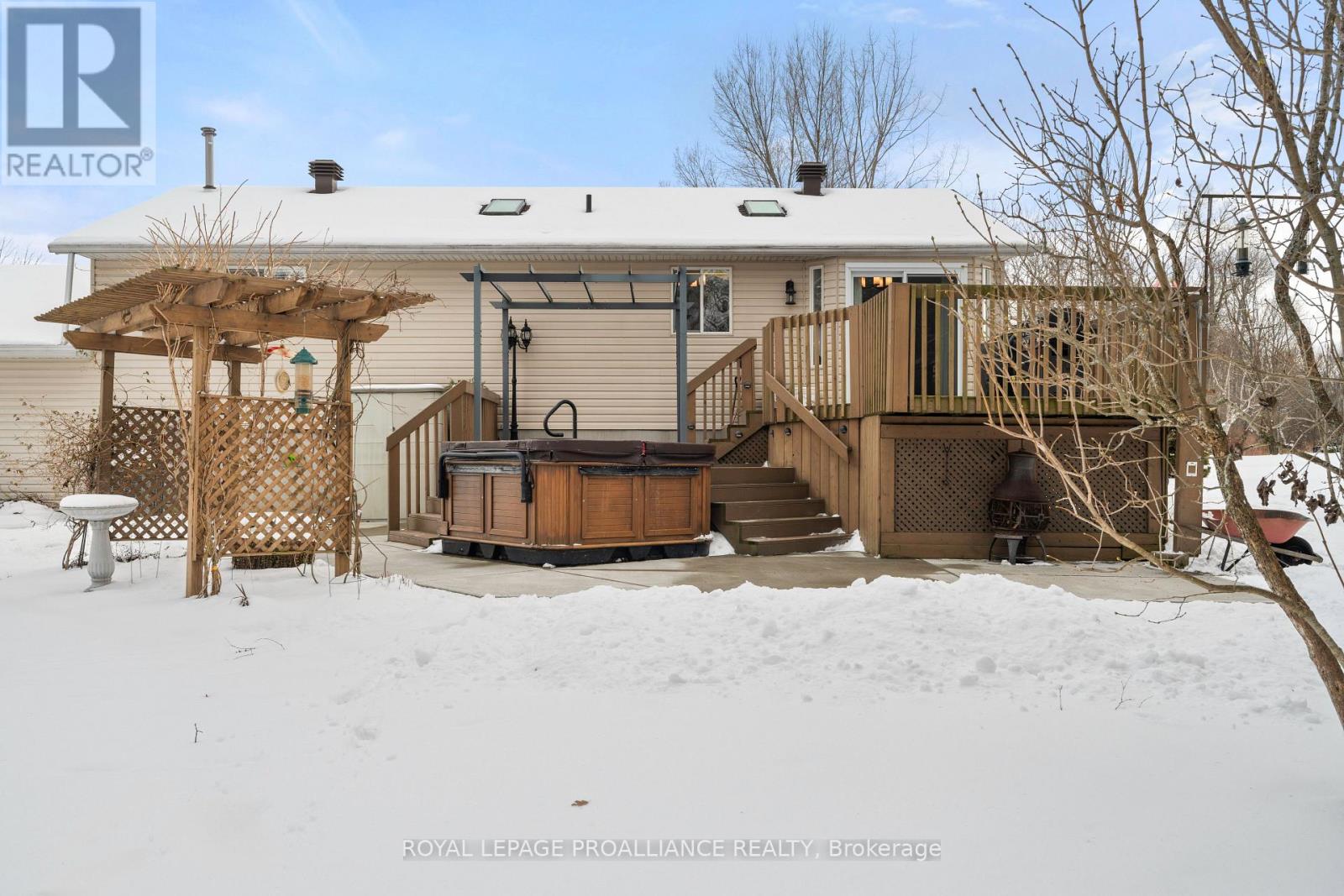 72 Glenburnie Road, Quinte West, Ontario  K8V 5P4 - Photo 36 - X12915016