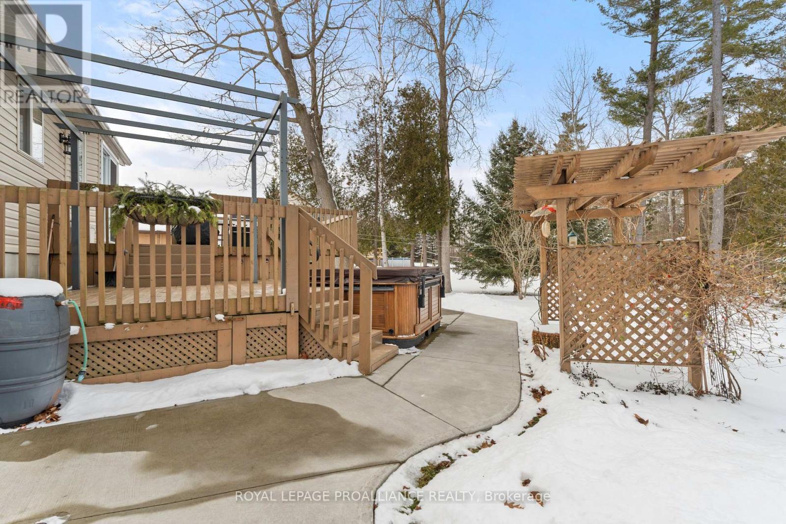 72 Glenburnie Road, Quinte West, Ontario  K8V 5P4 - Photo 38 - X12915016