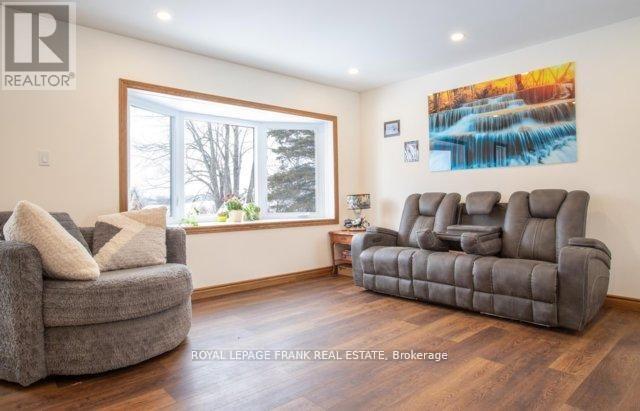 614 Kenstone Beach Road, Kawartha Lakes, Ontario  K0M 1A0 - Photo 15 - X12915038