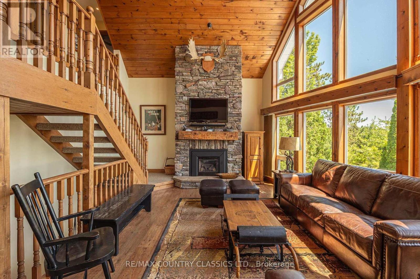 119 Fire Route 89b, North Kawartha, Ontario  K0L 1A0 - Photo 10 - X12915056