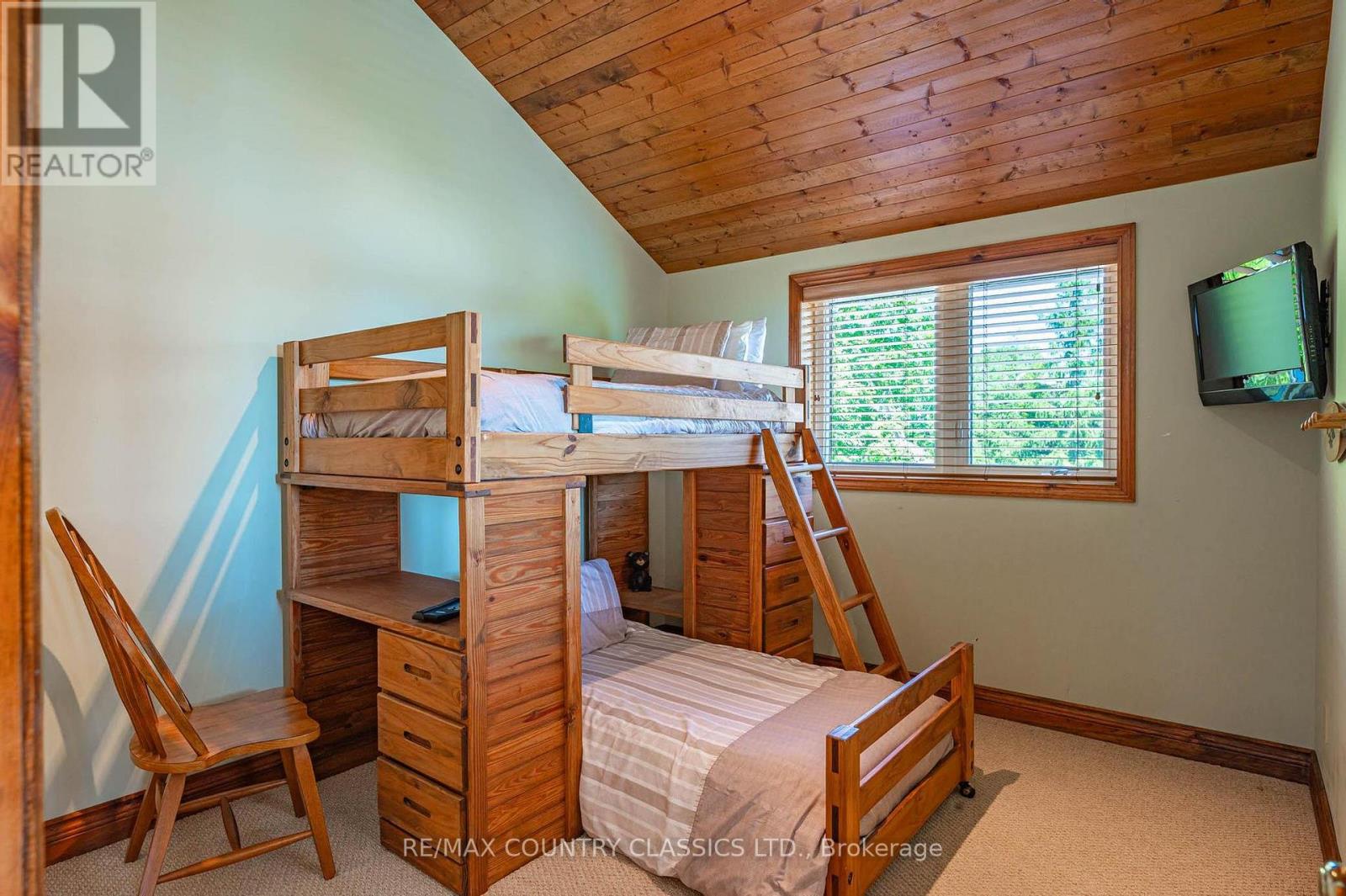 119 Fire Route 89b, North Kawartha, Ontario  K0L 1A0 - Photo 14 - X12915056