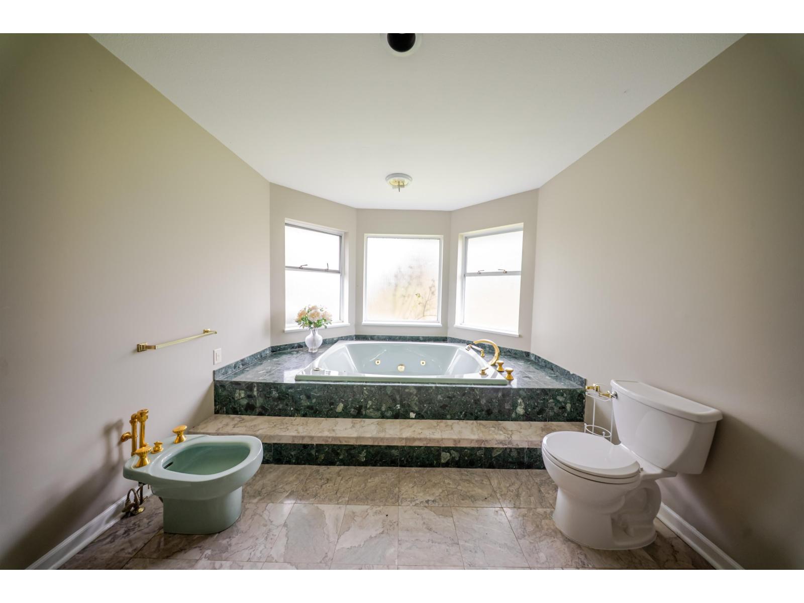 40895 Henderson Road, Columbia Valley, Columbia Valley, British Columbia  V2R 4X5 - Photo 11 - R3074348