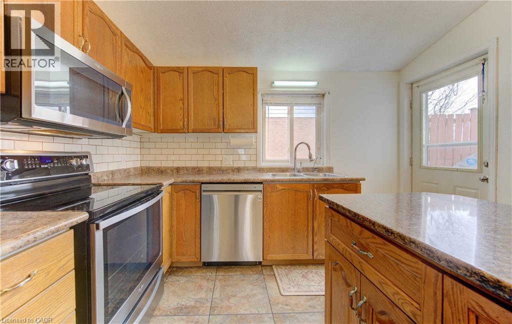 108 Tara Crescent, Kitchener, Ontario  N2E 3M1 - Photo 16 - 40814160